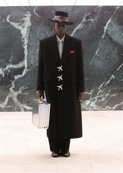 louis vuitton menswear fw 2021|Louis Vuitton men's clothing 2021.